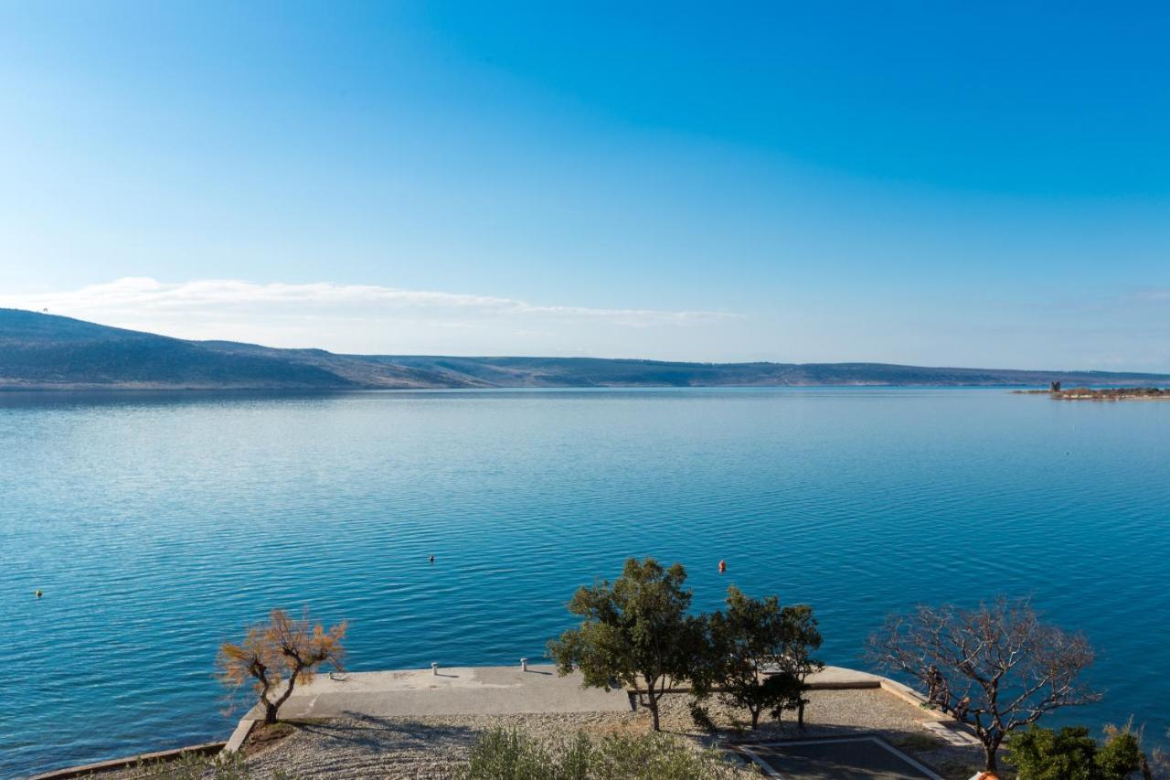 Bed and Breakfast Pansion Croatia Стариград-Паклениця Екстер'єр фото